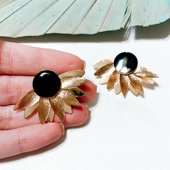 Gold leaf earrings #13 - Picture 3 of 3